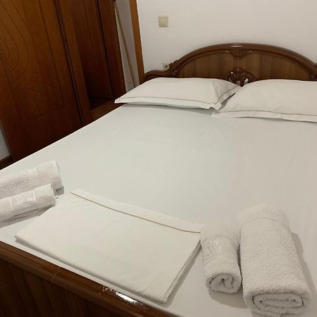 Nomad House-Entire House At Your Disposal,4 Guests Berat Kültér fotó